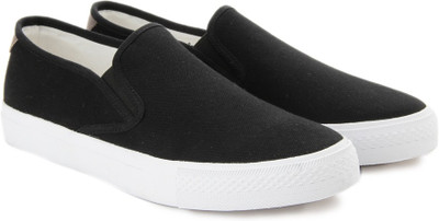 

Fila MAESTRINO Canvas Shoes For Men(Black, Blk/brn/lim