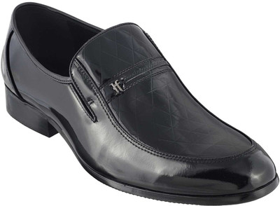 

Mochi J Fontini Slip On Shoes For Men(Black, 11;black