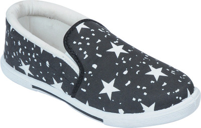 

Clymb Canvas Shoes For Men(Black, White