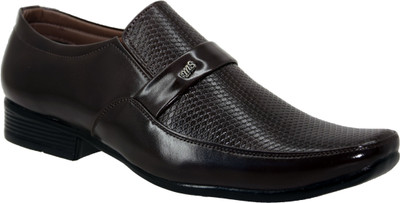 

LeCobbs Slip On For Men(Brown