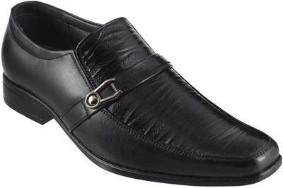 

Metro Men Slip On Shoes For Men(Black, 11;black