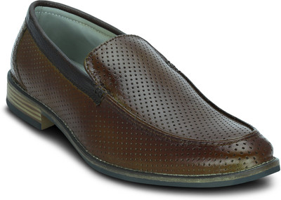 

Get Glamr Duran Slip On For Men(Brown