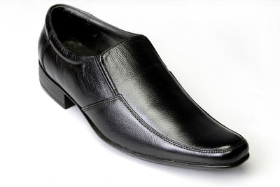 

Dolphin Miles Derby Slip On Shoes For Men(Black