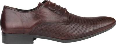 Red Tape Slip On