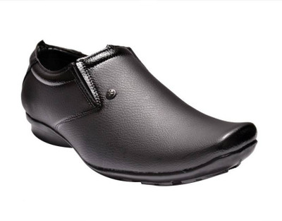 

Ruggero Aman TR Slip On For Men(Black
