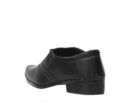BlackField Slip On