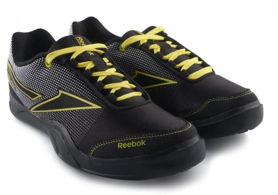 

REEBOK ATHLETIC RUN 2.0 Men Running Shoes For Men(Black), Blk/wht/green