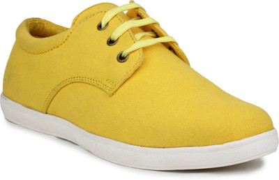 

Metrogue Casual Canvas Shoes For Men(Yellow, White)