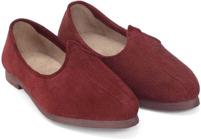 

Bare Skin Jalsa Jutis For Men(Maroon), Wine