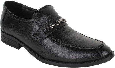 

Guava Slip On For Men(Black, 009;black