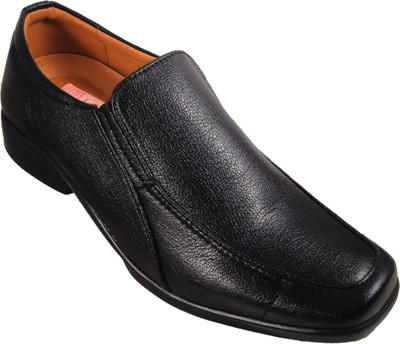 

Action Fashion Line Slip On Shoes For Men(Black)