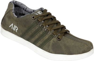 

Ztoez Green Canvas Shoes For Men(Green)