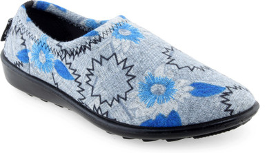 

Lancer Casuals For Women(Blue