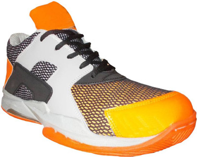 

Port Labron Basketball Shoes For Men(Multicolor, Orange