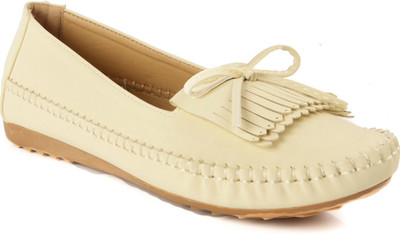 

Flat n Heels Loafers For Women(Beige)