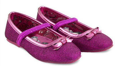 Dora Girls, Magenta