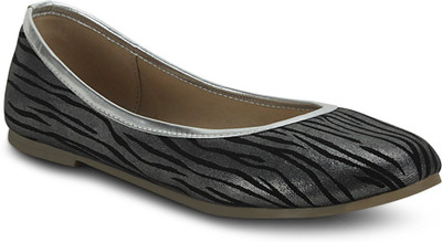 

Get Glamr Tigeres Bellies For Women(Black, Silver