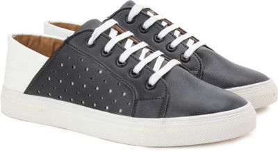 

Chemistry CKFWCS40014 Laser Cut Sneakers For Women(Black, White