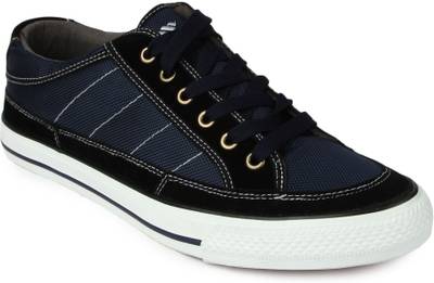 Spunk Passion Sneakers