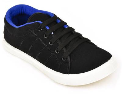 Navchetan Sneakers