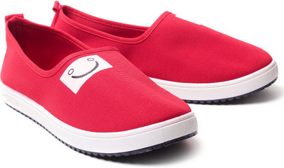 

Nell Canvas Shoes For Women(Red)