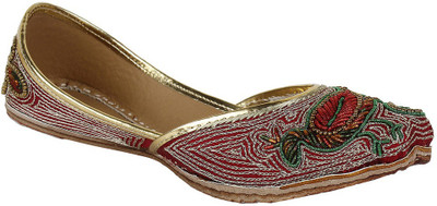 

Saashiwear Punjabi Jutis For Women(Red)