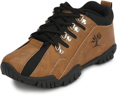 SCATCHITE Sneakers, Outdoors