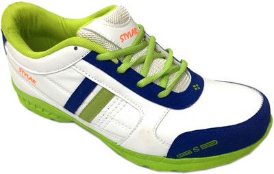 27 OFF on SPARX SM 235 Running Shoes For Men White Green on