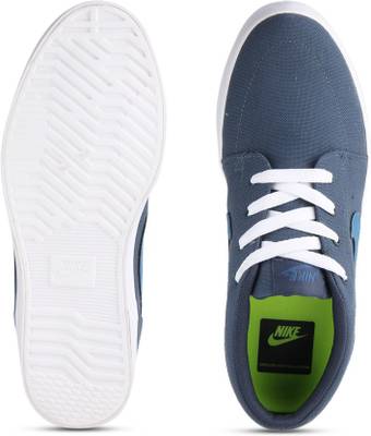 Nike VOLEIO CNVS Sneakers