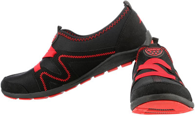 

Sparx Running Shoes For Women(Black, Red
