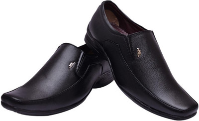 

John Karsun Dzire Formal shoe For Men(Black