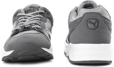 Puma Sneakers