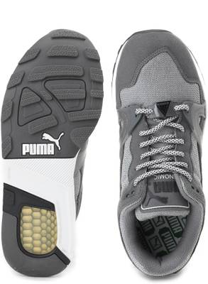 Puma Sneakers