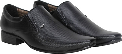 

Kraasa 104 Slip On For Men(Black
