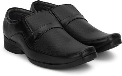 

Vulcan Knight Slip On For Men(Black