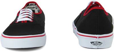 VANS AUTHENTIC Men Sneakers