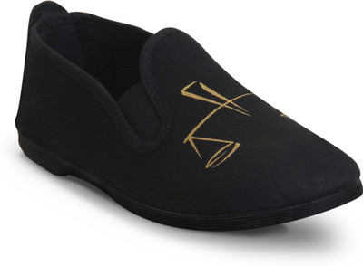 

Scentra LIBRA Casuals For Men(Black