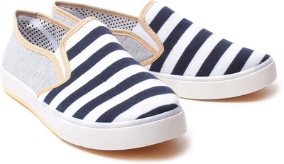 

Nell Canvas Shoes For Women(Blue)