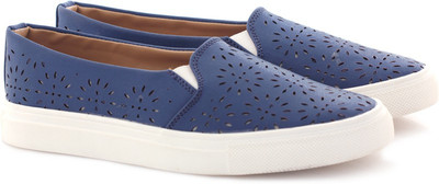 

Chemistry CKFWCS40018 Cut Slip On For Women(Blue