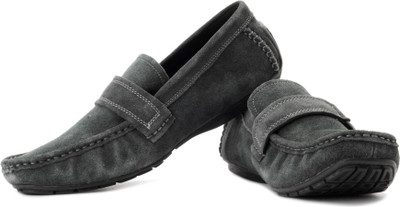 

Kenneth Cole Net Income Loafers For Men(Grey)