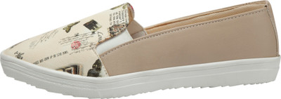 

CUTE FEET Casuals For Women(Multicolor