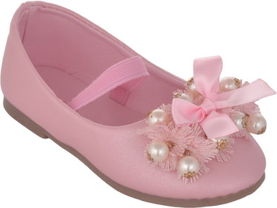 

Glinchy Girls, Pink
