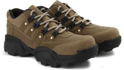 

Andrew Scott Adler Boots For Men(Beige), Chickoo