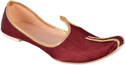 

DFR Red Classic Jutti Slip On For Men(Maroon, 53;red