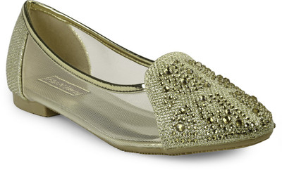 

Flat n Heels Bellies For Women(Gold