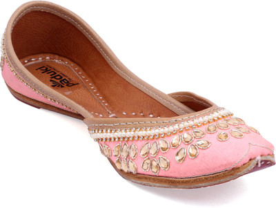 

Paduki Ethnic Footwear Mojaris For Women(Pink