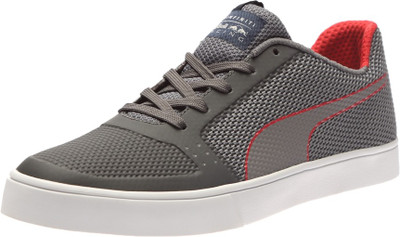 

Puma RBR Wings Vulc Running Shoes For Men(Grey