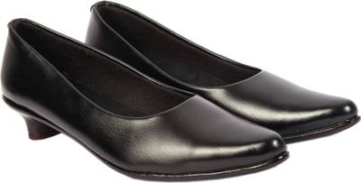 Trilokani T68 Slip On Shoes