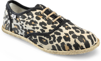 

Edjoe Canvas Shoes For Women(Multicolor)