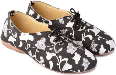 

Myra Floral Printed Corporate Casuals For Women(Black, White)